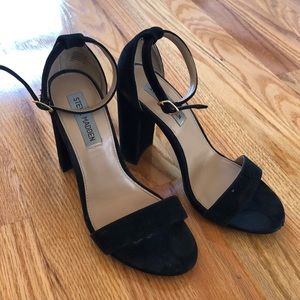 Steve Madden black strappy heels